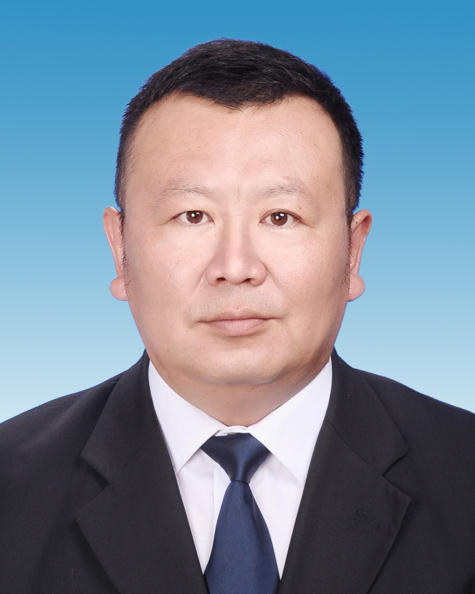 李生龙.jpg