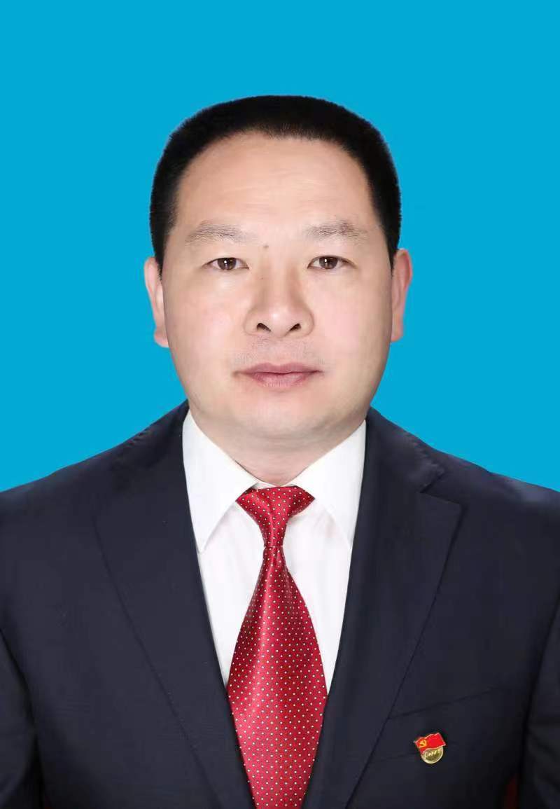 张兴仓.jpg